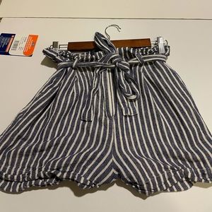 High waisted blue and white striped shorts with tie